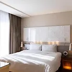 Hanza Tower Luxury Sauna Jacuzi Pool Διαμέρισμα *
