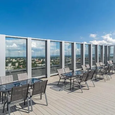 Hanza Tower Luxury Sauna Jacuzi Pool Stettino