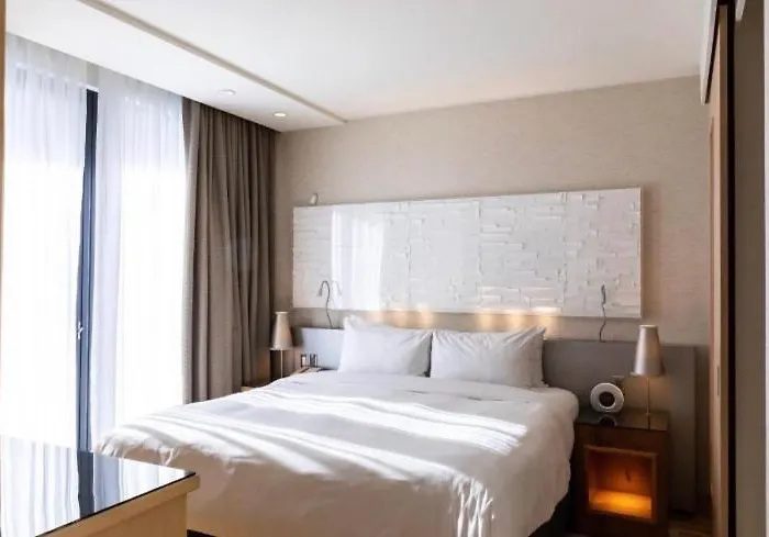 Hanza Tower Luxury Sauna Jacuzi Pool アパート *